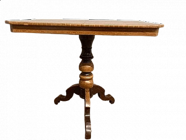Tavolo di Rolo in noce con intarsi in acero e noce scuro, '800
