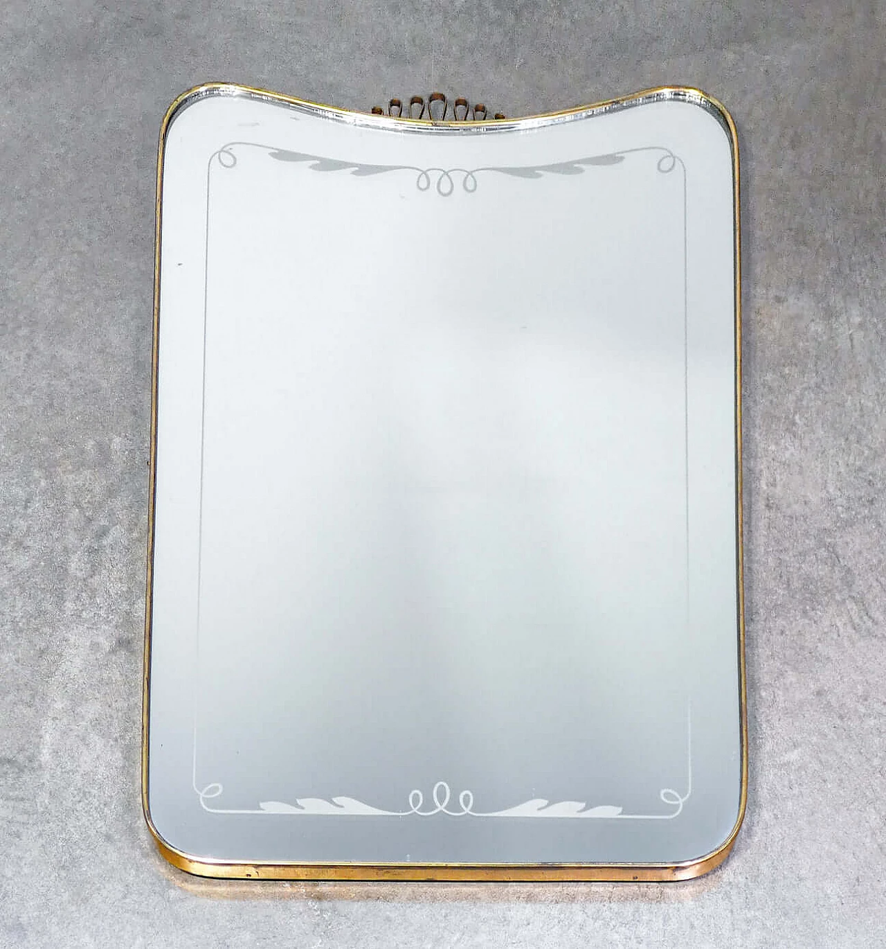Specchio da parete con cornice in metallo dorato di Giò Ponti, anni '50 5