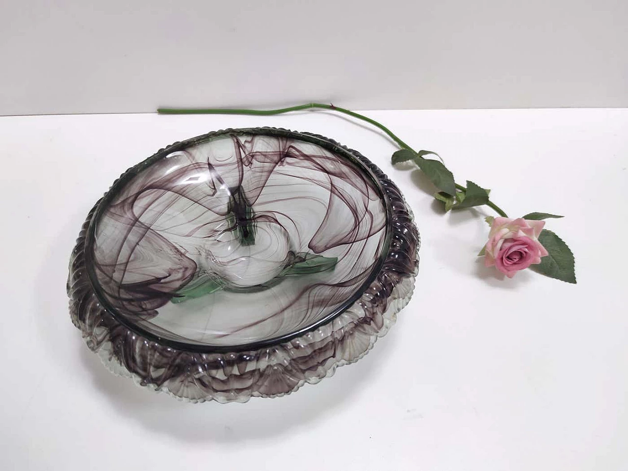 Topaz-Violet Cloud glass bowl by Walther, 1930s 8