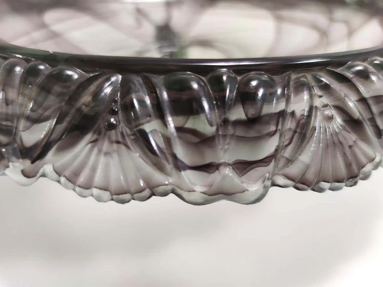 Topaz-Violet Cloud glass bowl by Walther, 1930s 9
