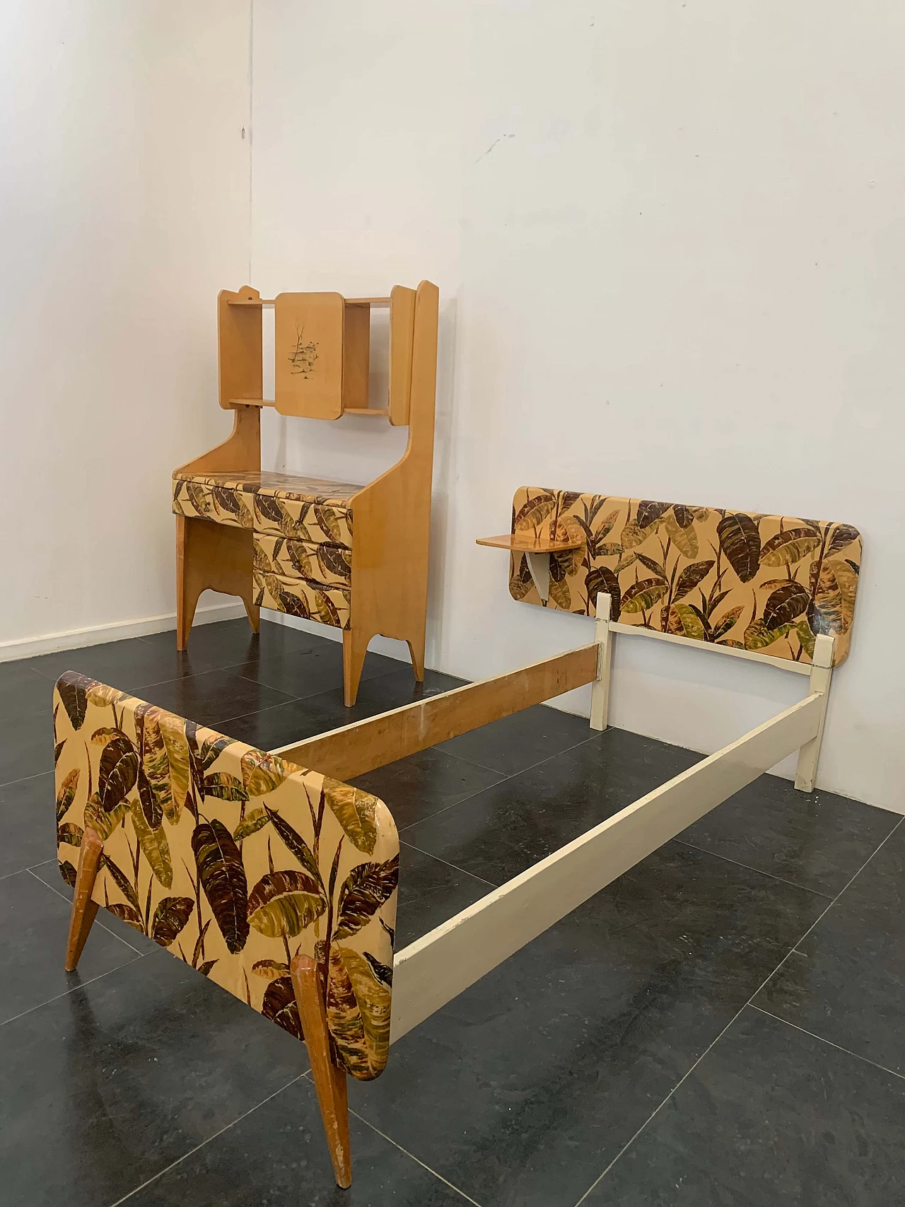 Maple bookcase with chest of drawers decorated with foliage, 1950s 10