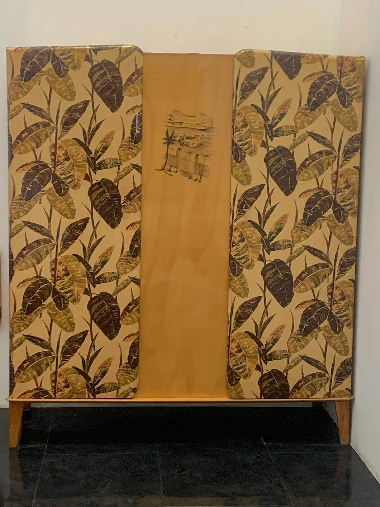 Armadio in acero con decoro a foglie, anni '50 2