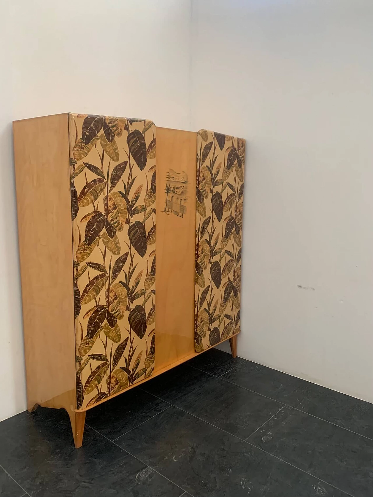 Maple wardrobe with leaf decoration, 1950s 3