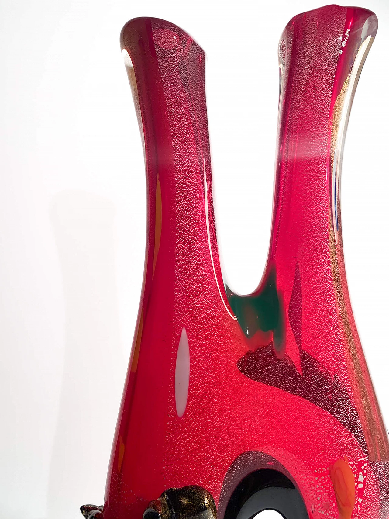 Vaso in vetro di Murano rosso e multicolore nello stile di Dino Martens, anni '50 3