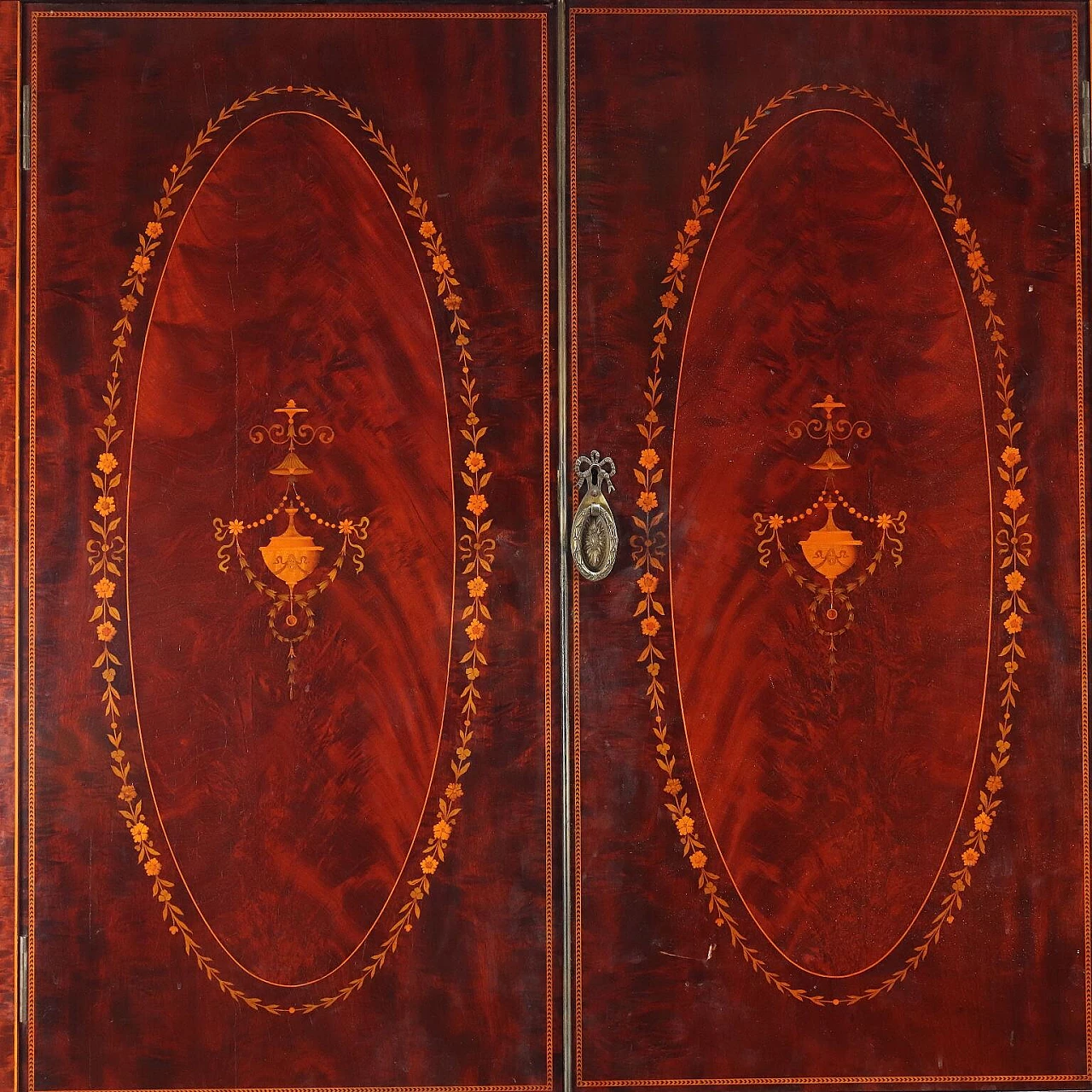 Armadio in legno di mogano con quattro cassetti, inizio XX secolo 8