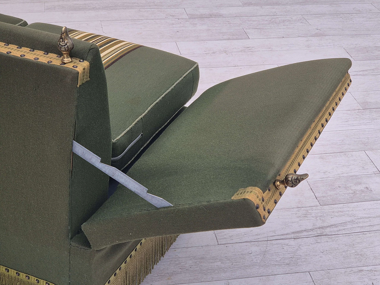 Danish two-seater wool sofa with fold-down armrests, 1970s 10