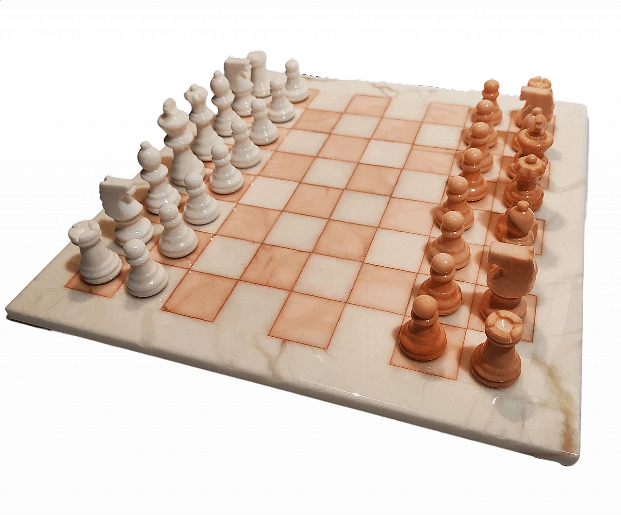 Scacchiera e scacchi in alabastro di Volterra bianco e rosa, anni '70 13