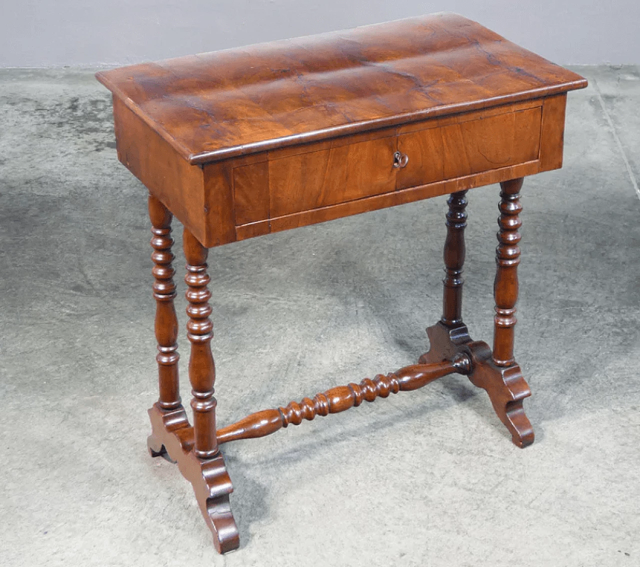 Work table with wooden front drawer, 19th century 1