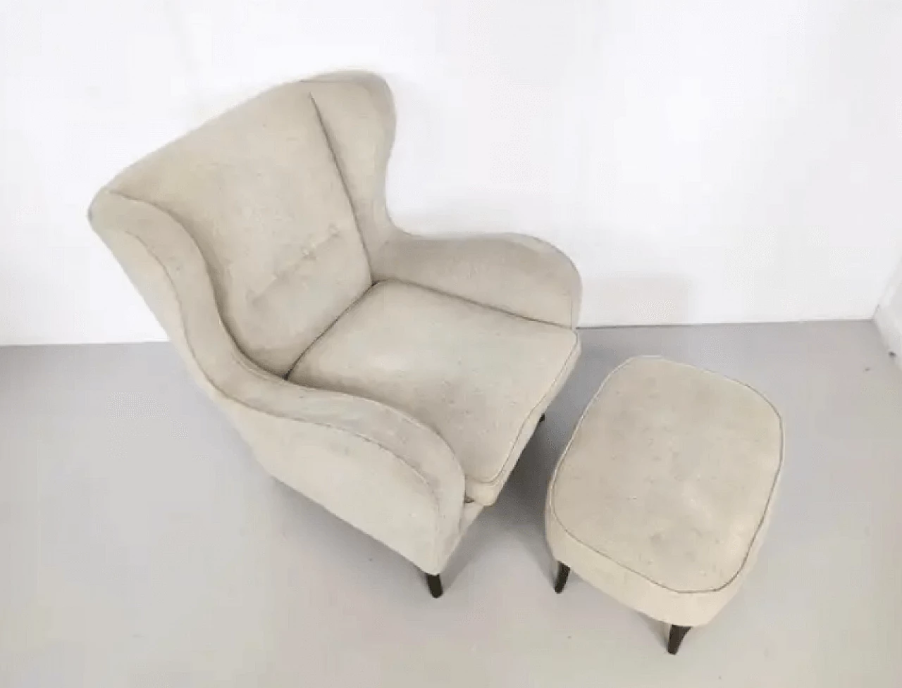 Ivory armchair in the style of Gio Ponti, 1940s 4