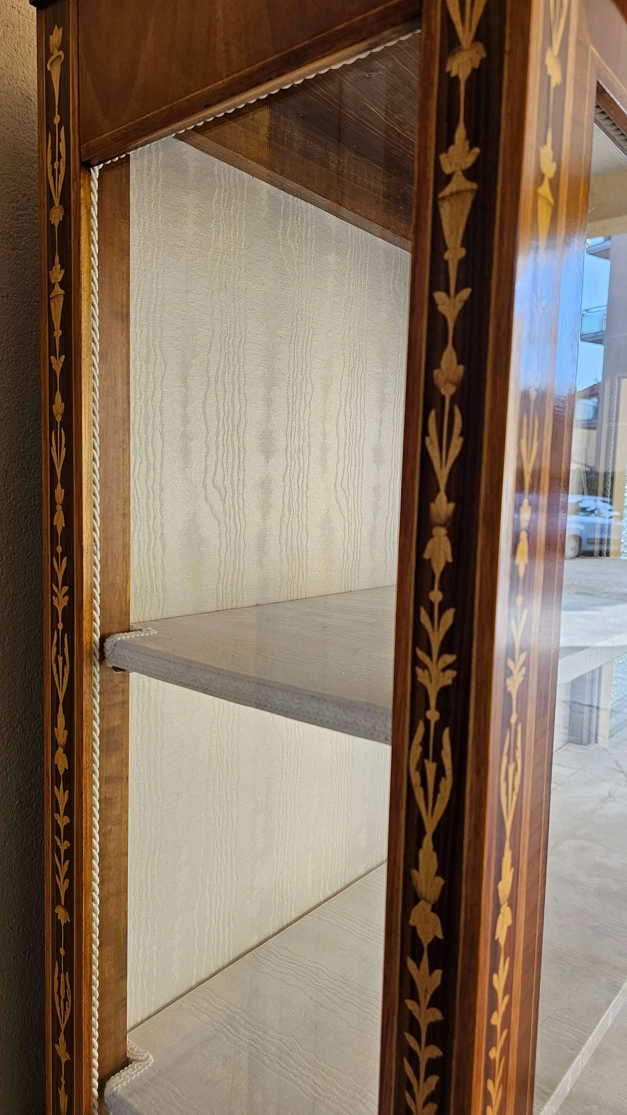 Lombard display case in walnut with boxwood inlay, early 20th century 6