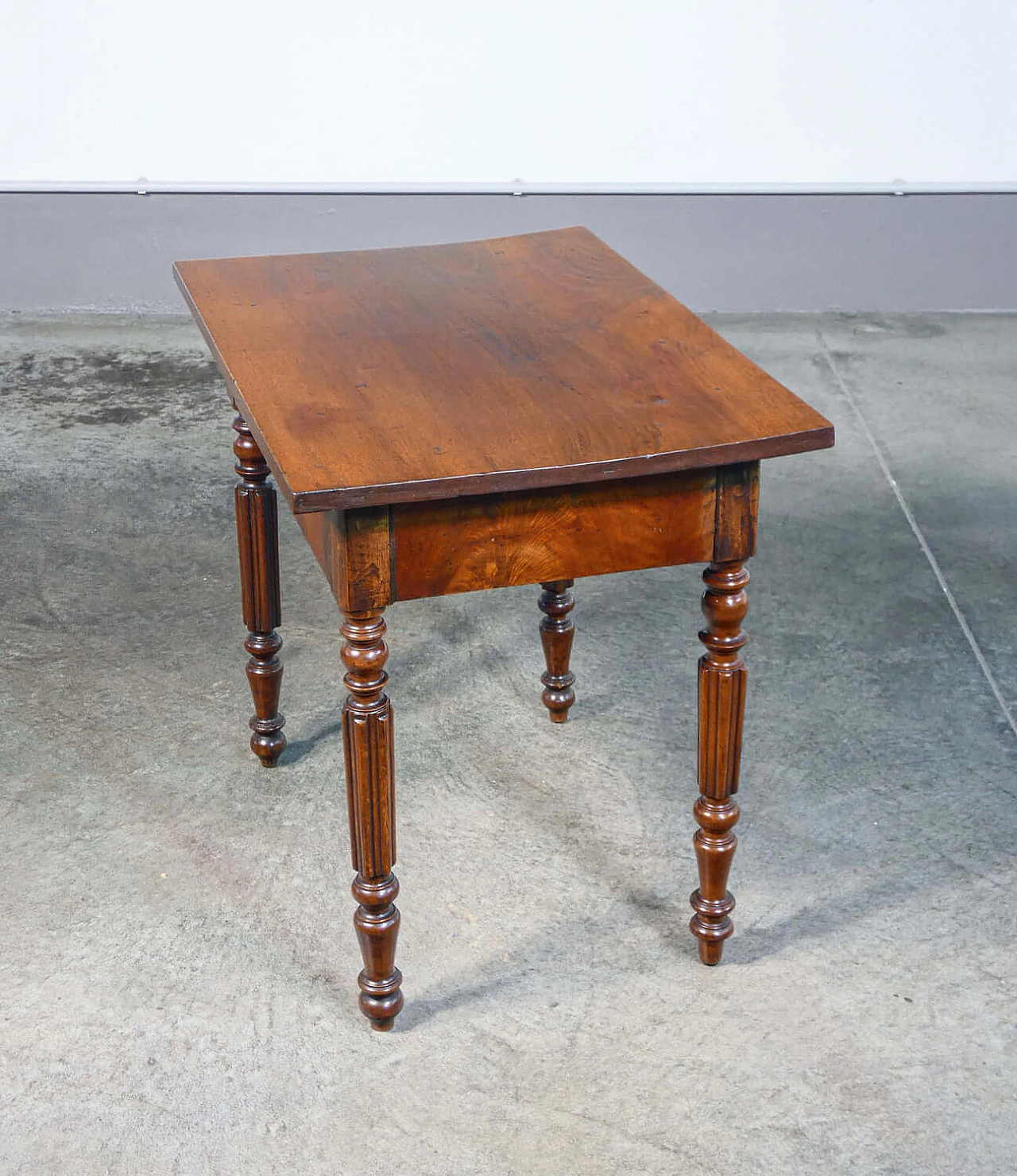 Charles X walnut coffee table, 19th century 4