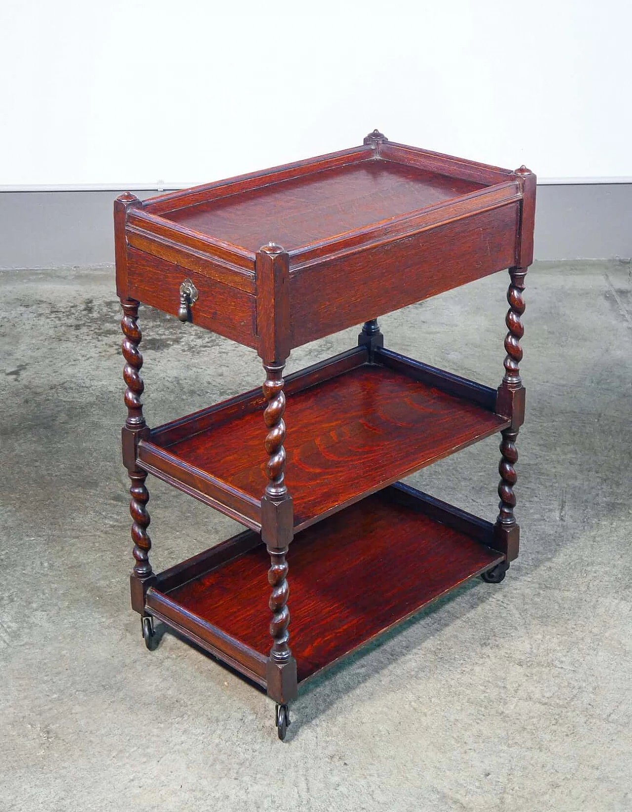 Three-shelf oak etagere with drawer and wheels, 19th century 1