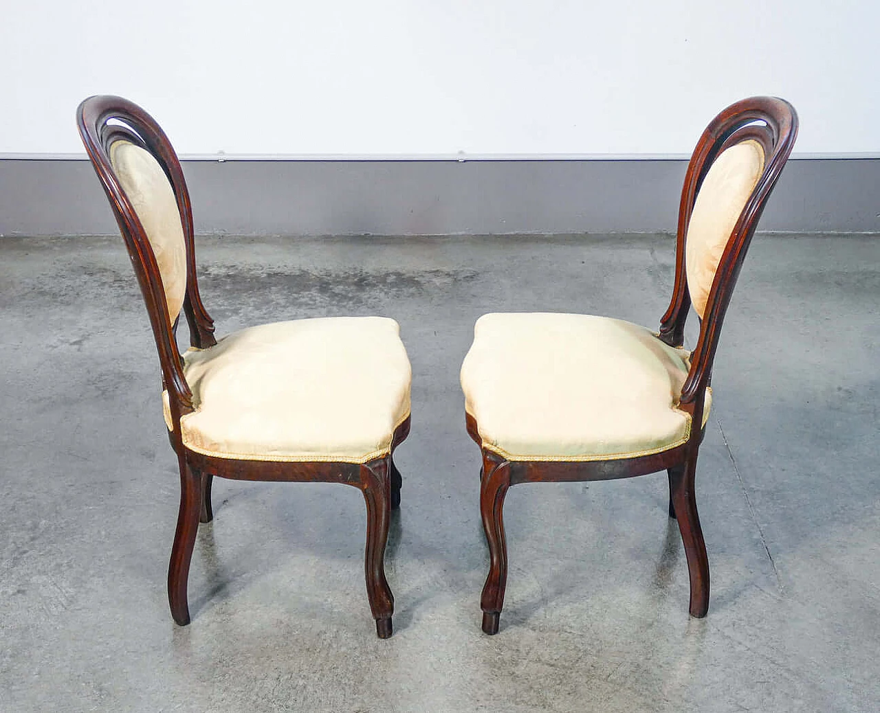 Pair of Louis Philippe chairs in solid walnut, 19th century 5