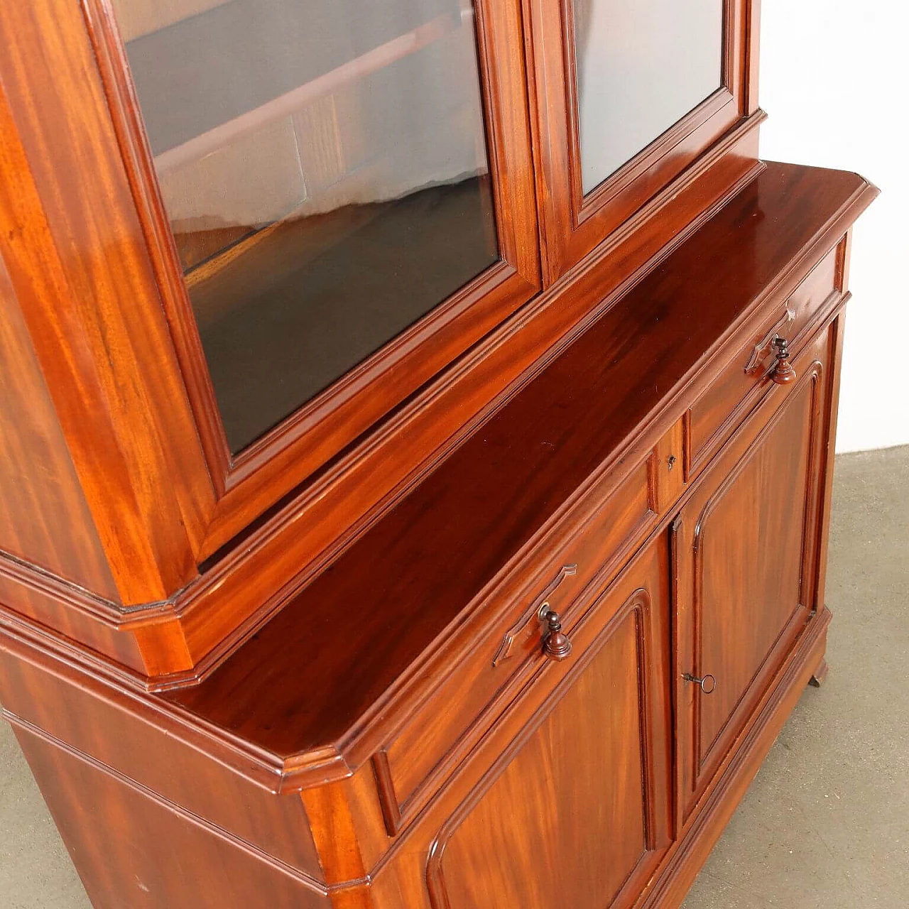 Mahogany bookcase with two glass doors and drawers, late 19th century 5