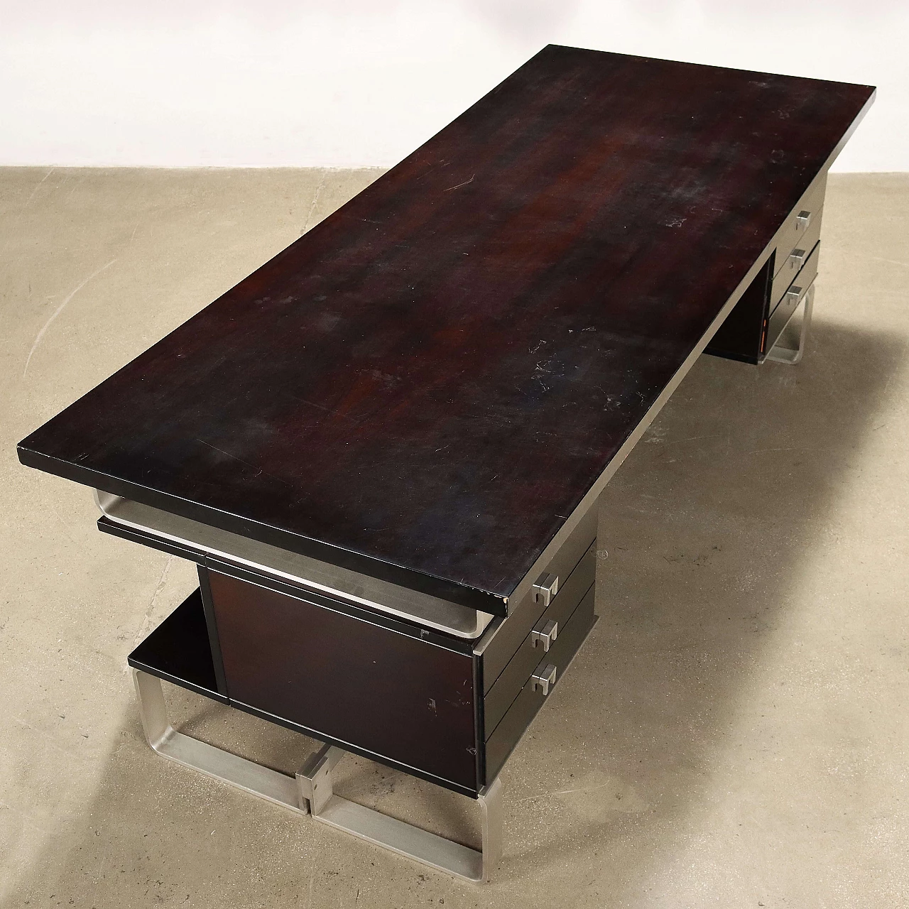 Black wood veneer desk with chrome-plated aluminum details, 1960s 9