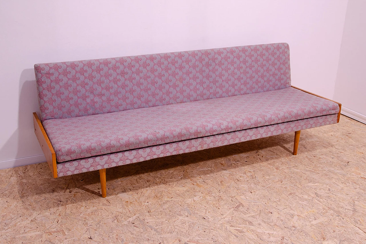 Czechoslovakian fabric and beech folding sofa bed, 1960s 4
