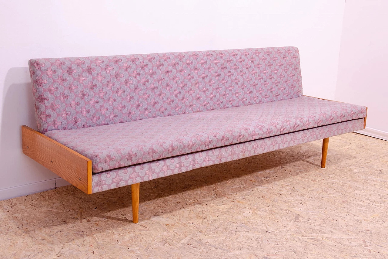 Czechoslovakian fabric and beech folding sofa bed, 1960s 5