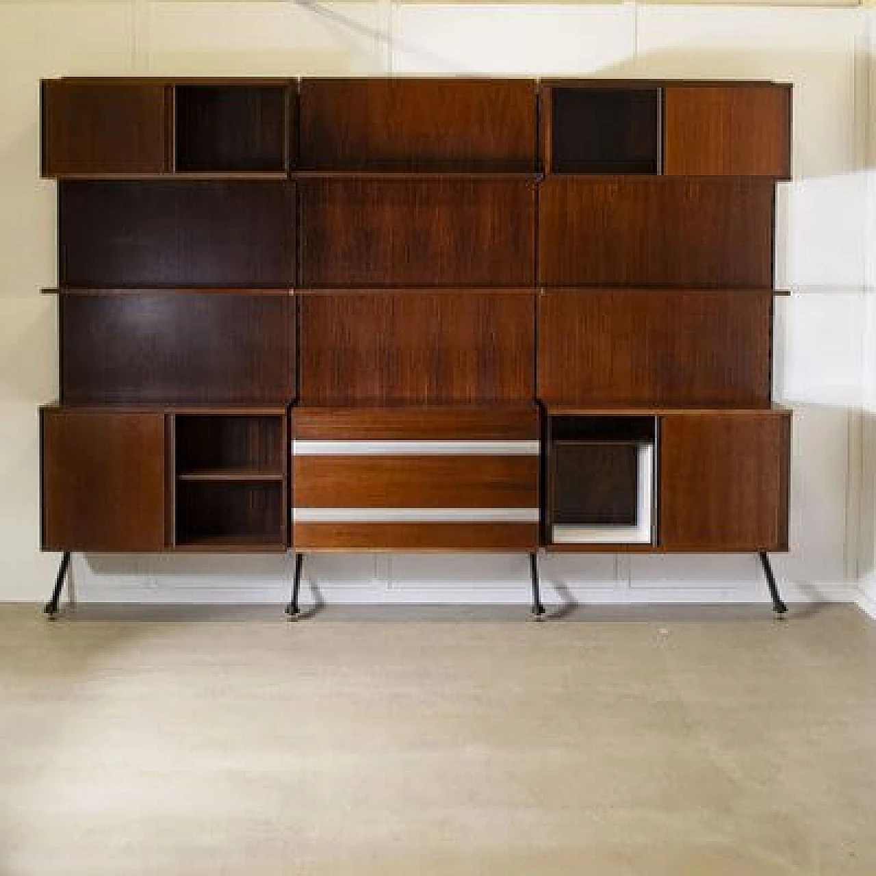 Three-module rosewood bookcase by Ico Parisi of Mim, 1960s 10