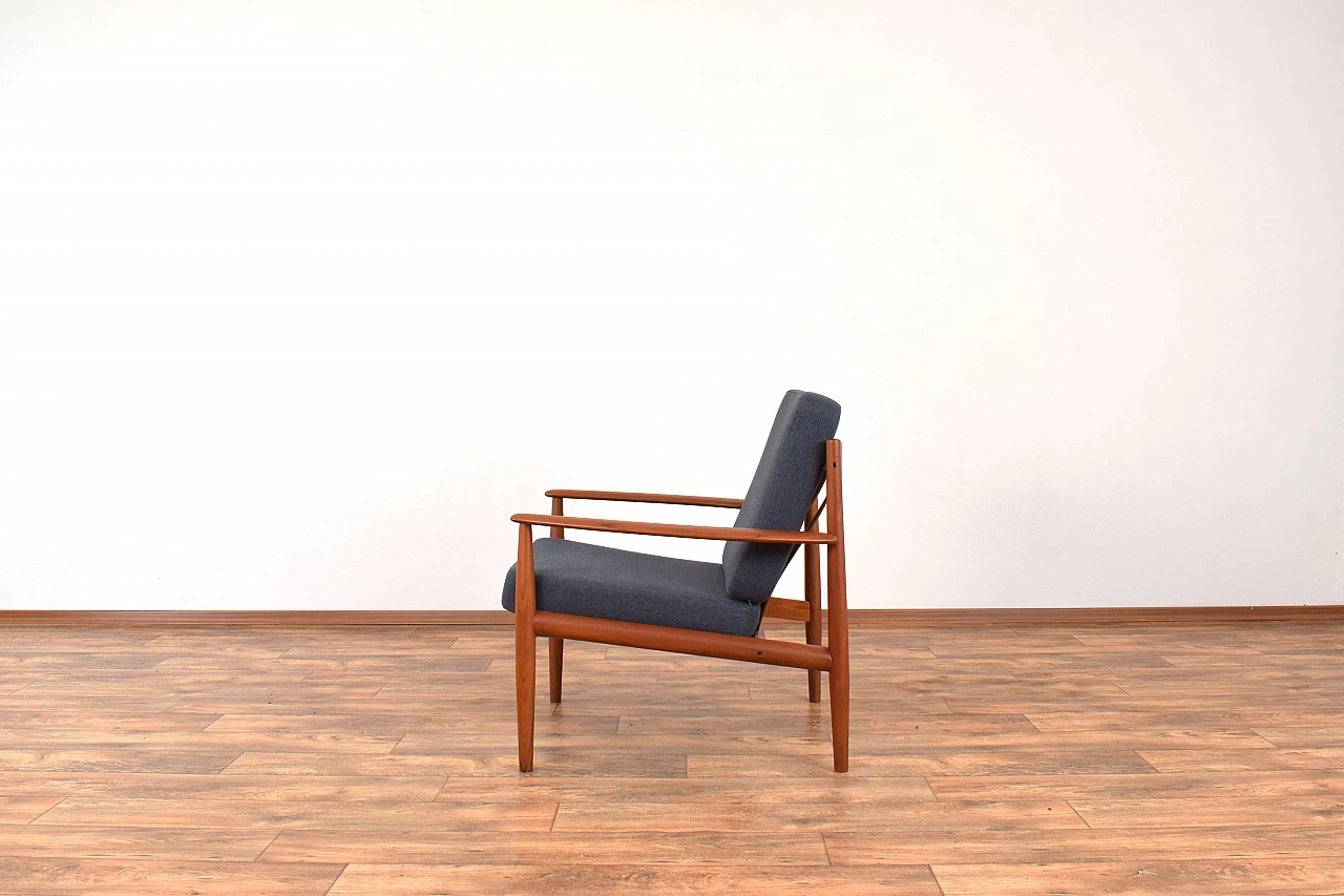 Armchair 118 by Grete Jalk for France & Søn, 1960s 4