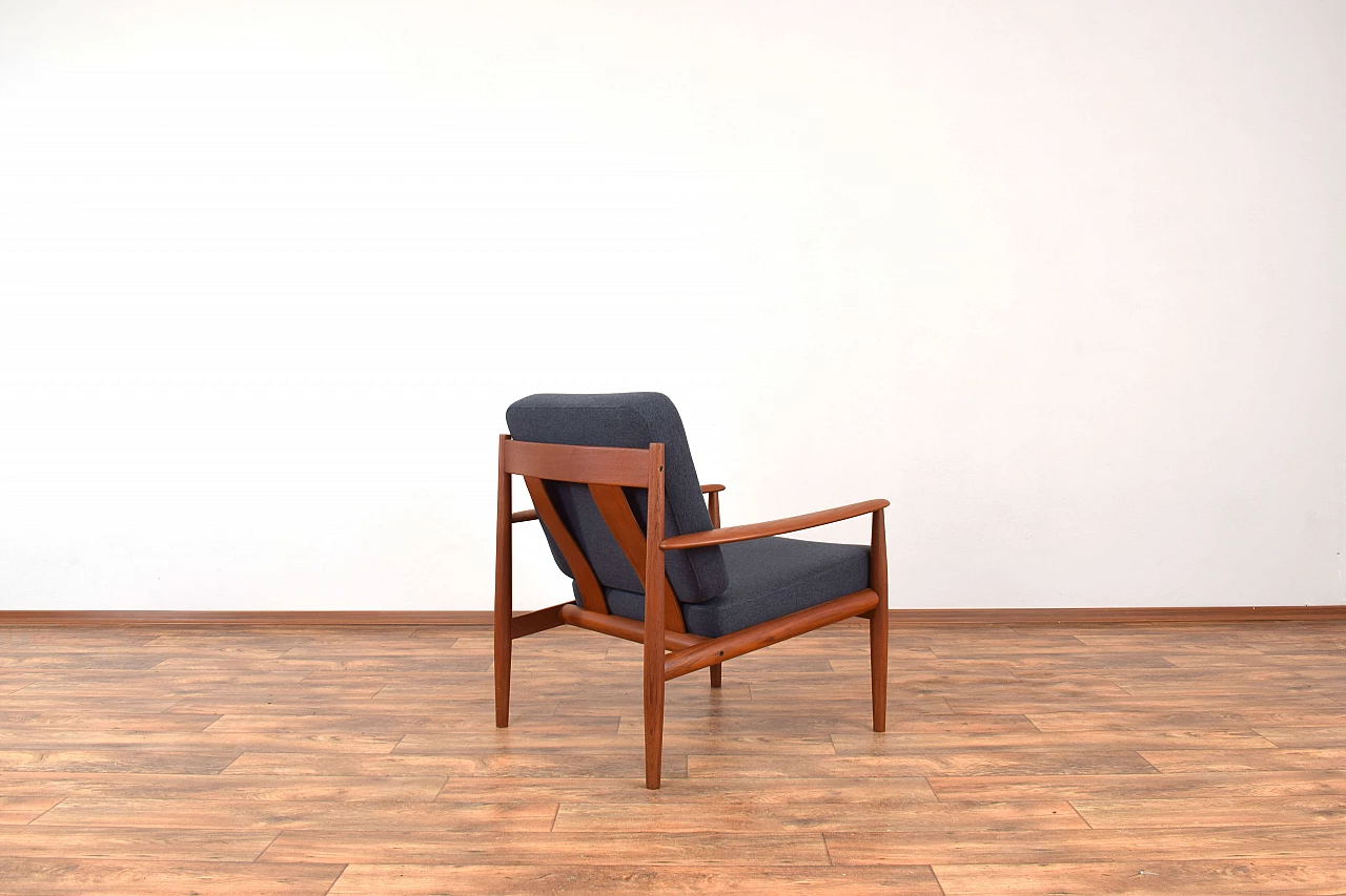Armchair 118 by Grete Jalk for France & Søn, 1960s 5