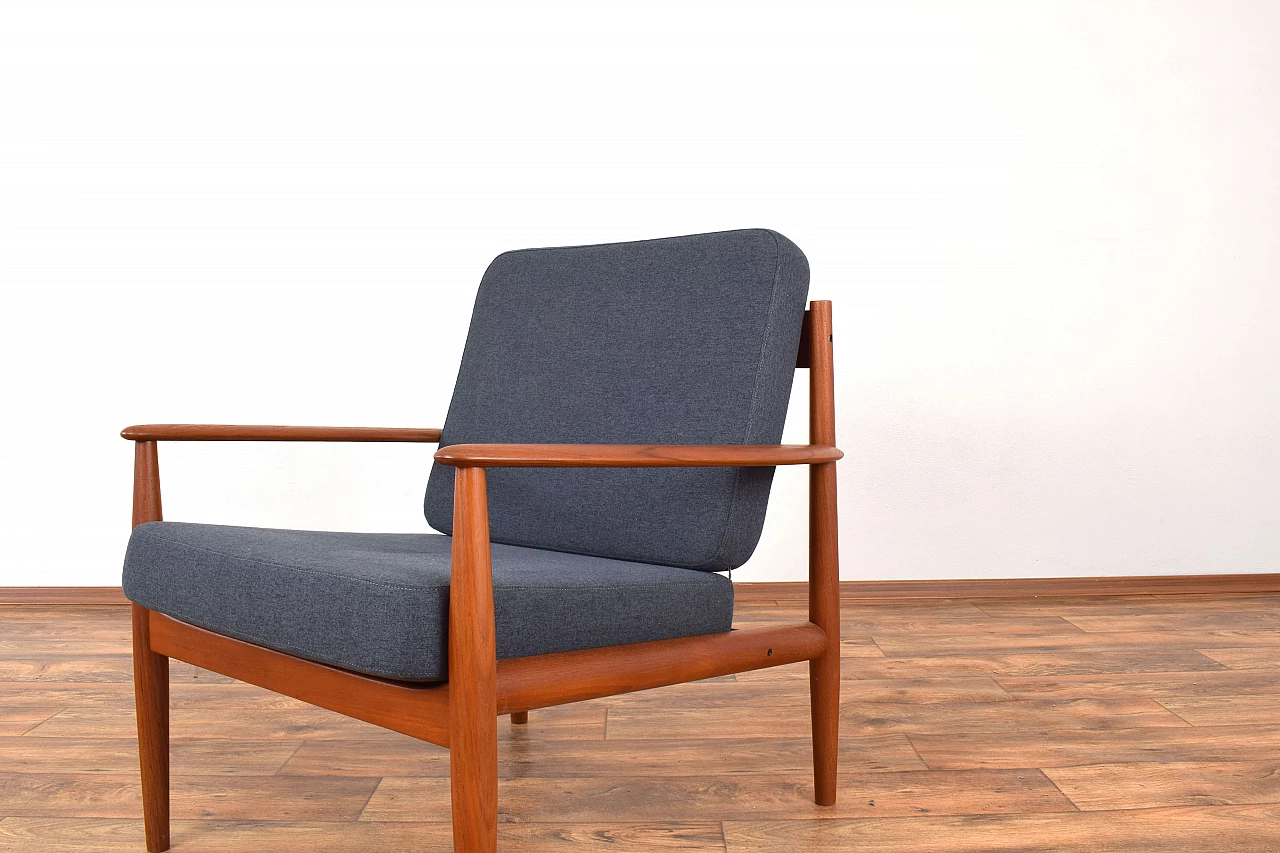 Armchair 118 by Grete Jalk for France & Søn, 1960s 8