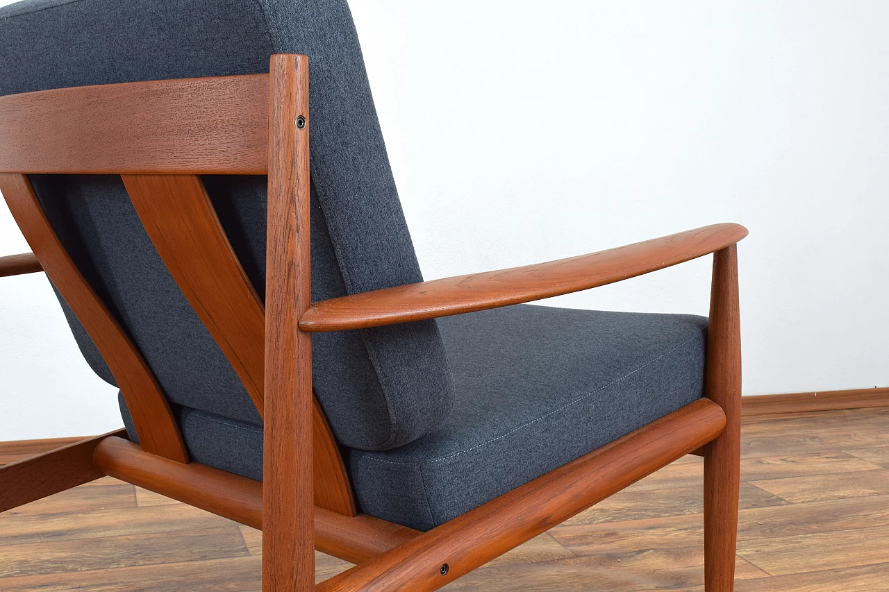 Armchair 118 by Grete Jalk for France & Søn, 1960s 12