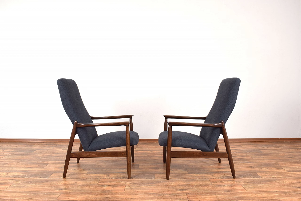 Pair of GFM-64 armchairs by Edmund Homa for Gościcińska Fabryka Mebli, 1960s 2