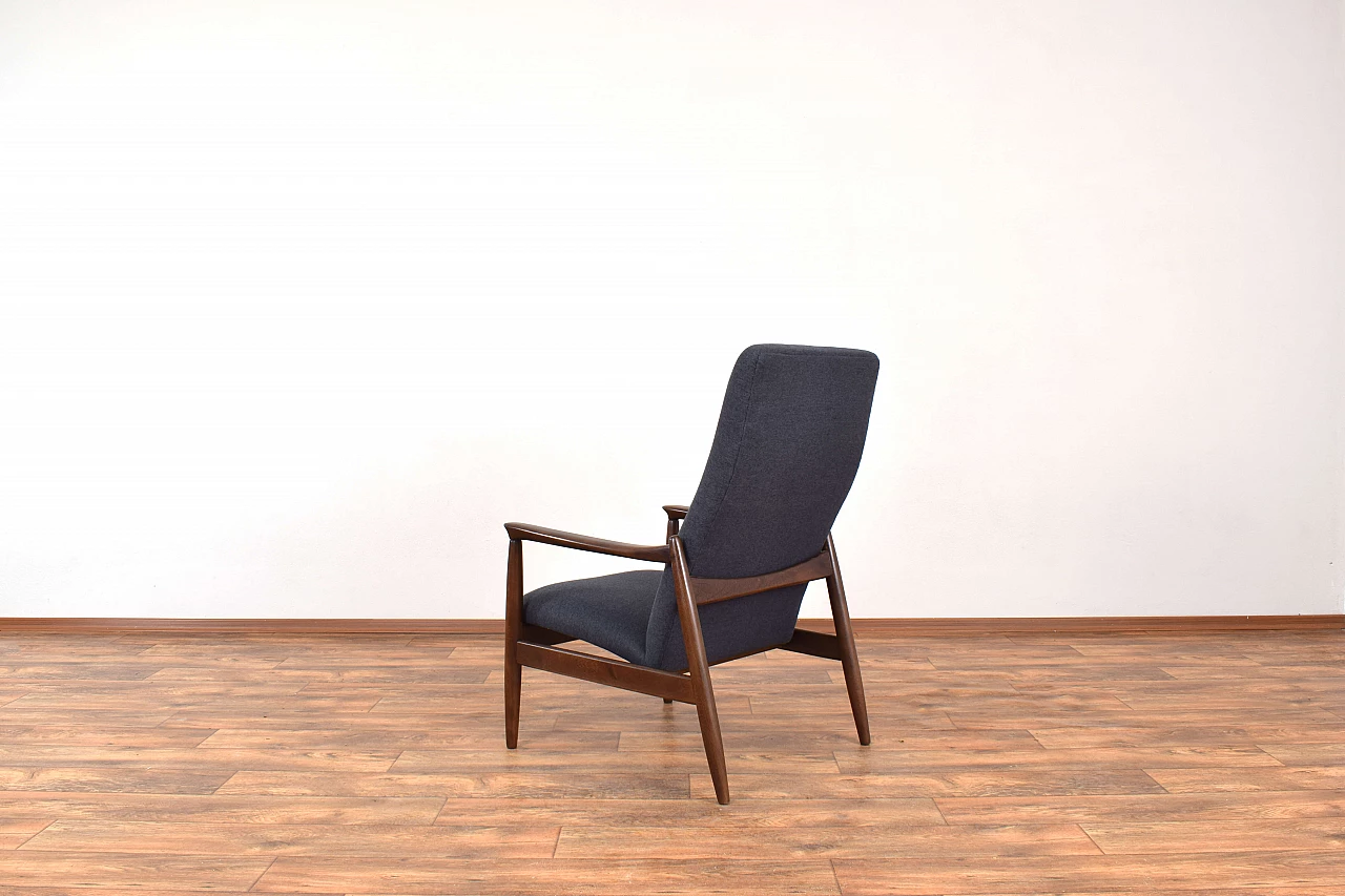 Pair of GFM-64 armchairs by Edmund Homa for Gościcińska Fabryka Mebli, 1960s 10