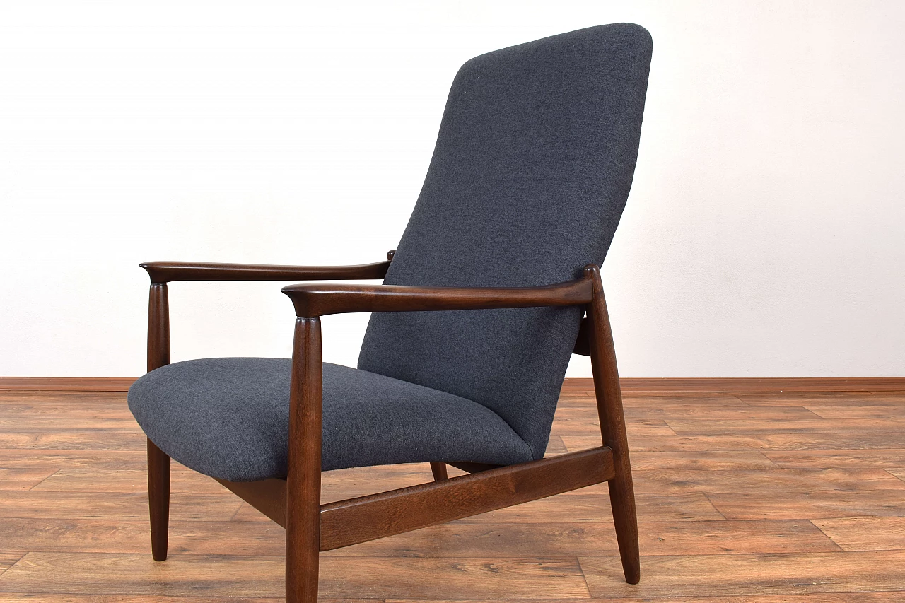 Pair of GFM-64 armchairs by Edmund Homa for Gościcińska Fabryka Mebli, 1960s 12