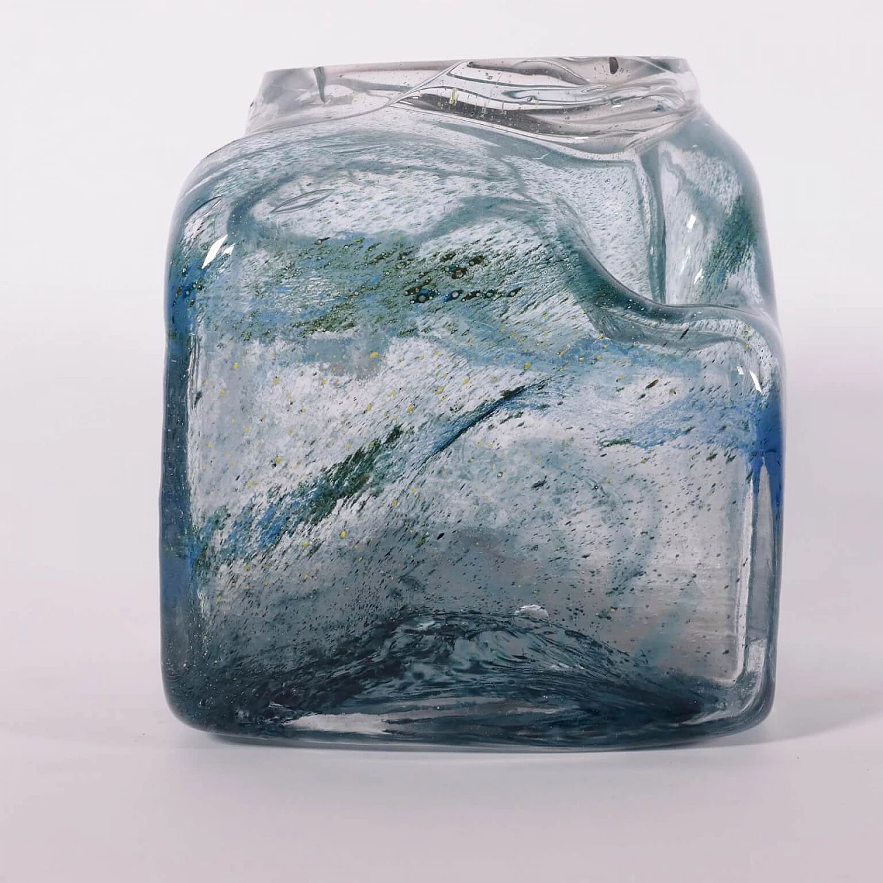 Irregular Murano glass vase, 1970s 9