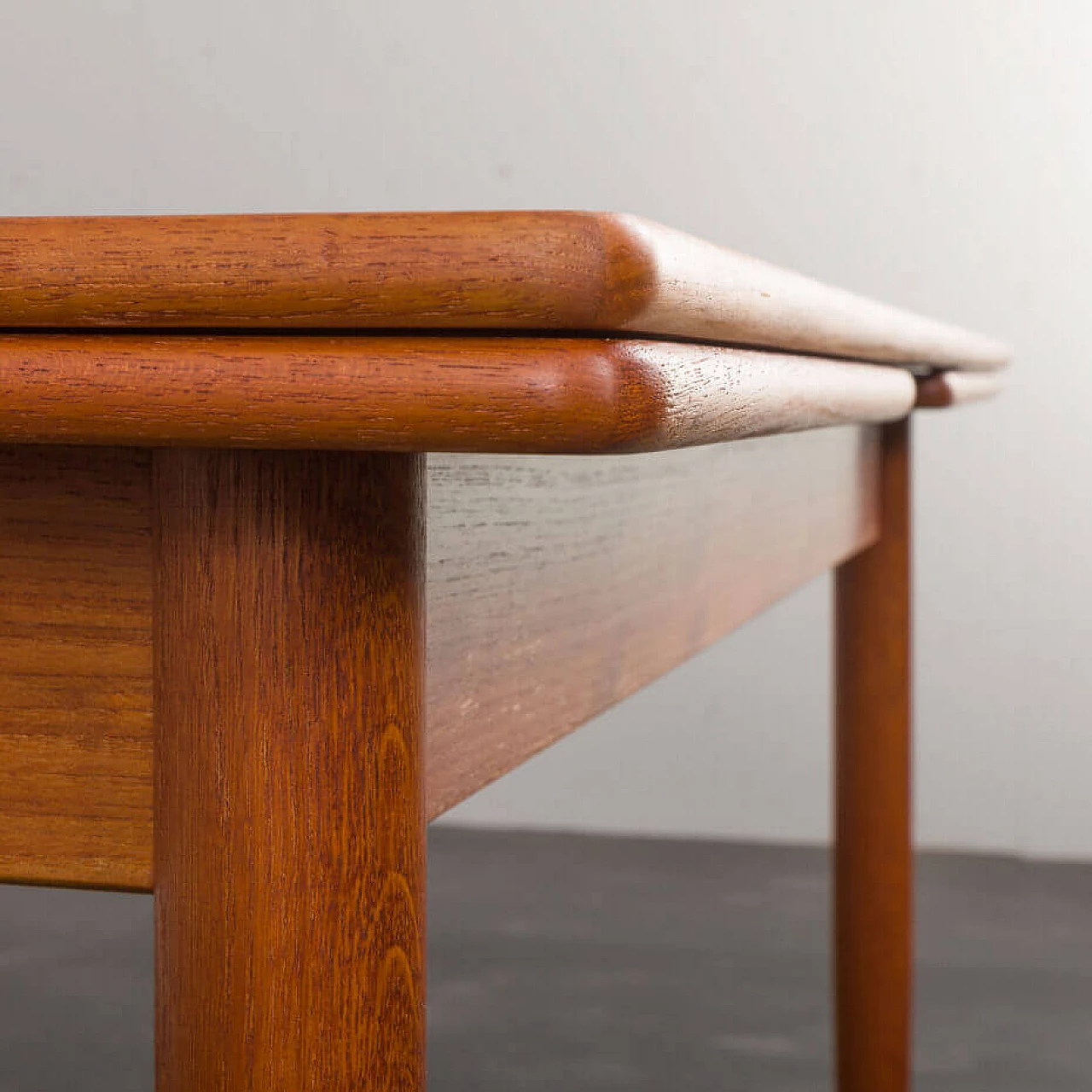 Extending teak table by H. Sigh & Søn Møbelfabrik, 1960s 11