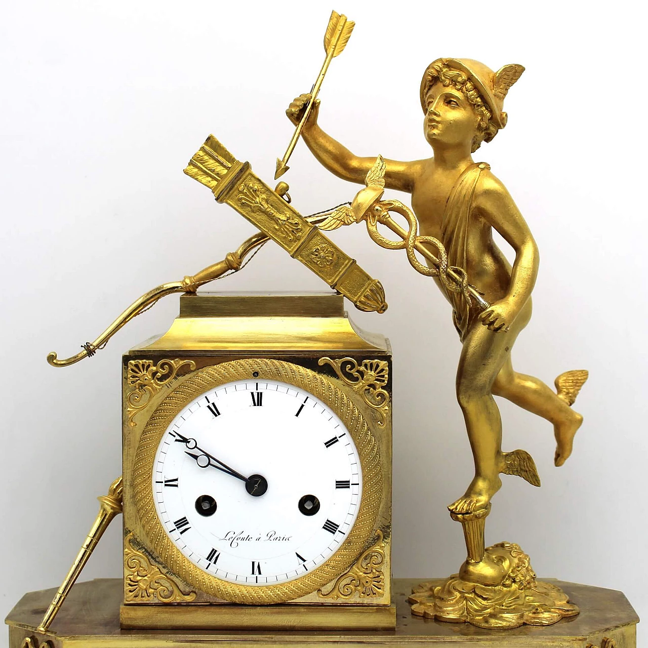 Gilded bronze Empire pendulum clock, early 19th century 6