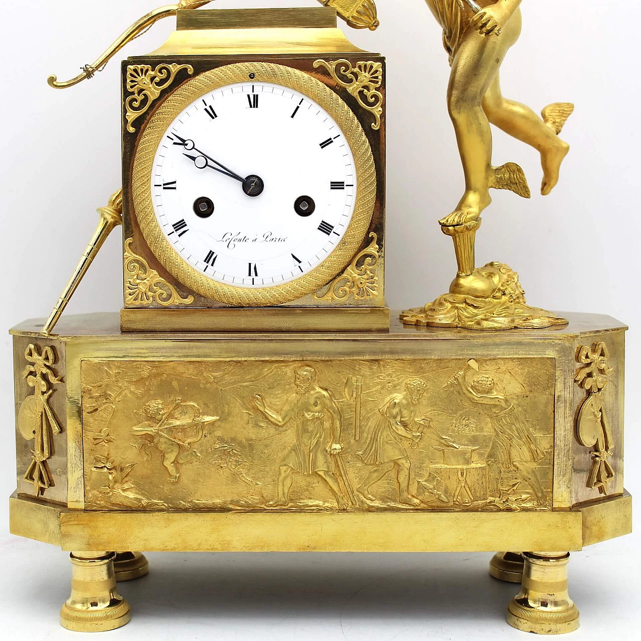 Gilded bronze Empire pendulum clock, early 19th century 9