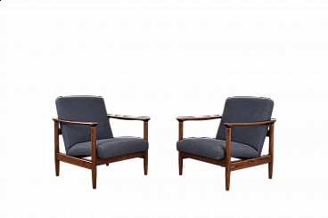 Pair of GFM-142 armchairs by Edmund Homa for Gościcińska Fabryka Mebli, 1960s