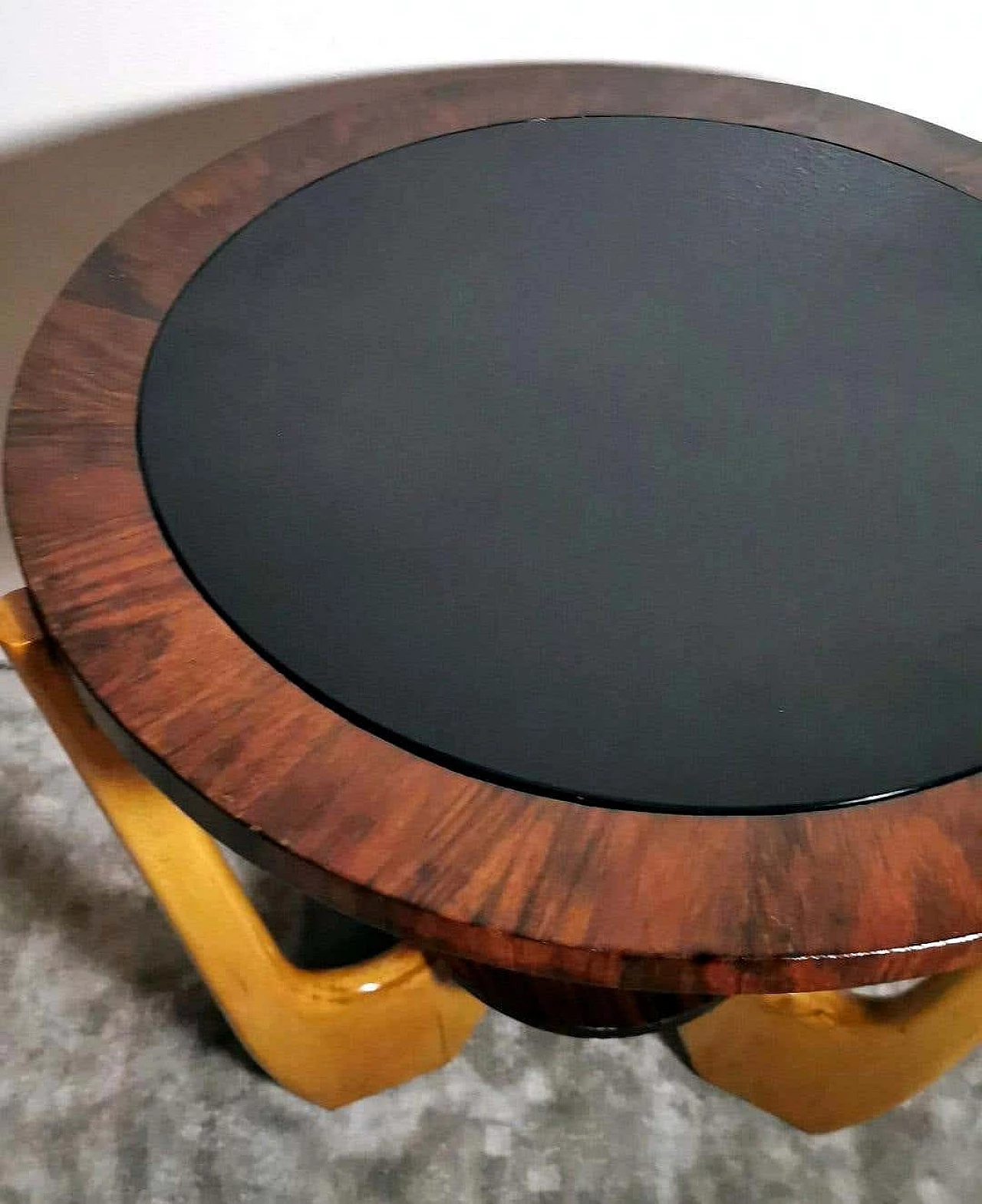 Tavolino rotondo in legno con piano in vetro scuro in stile Art Déco di Paolo Buffa, anni '50 6