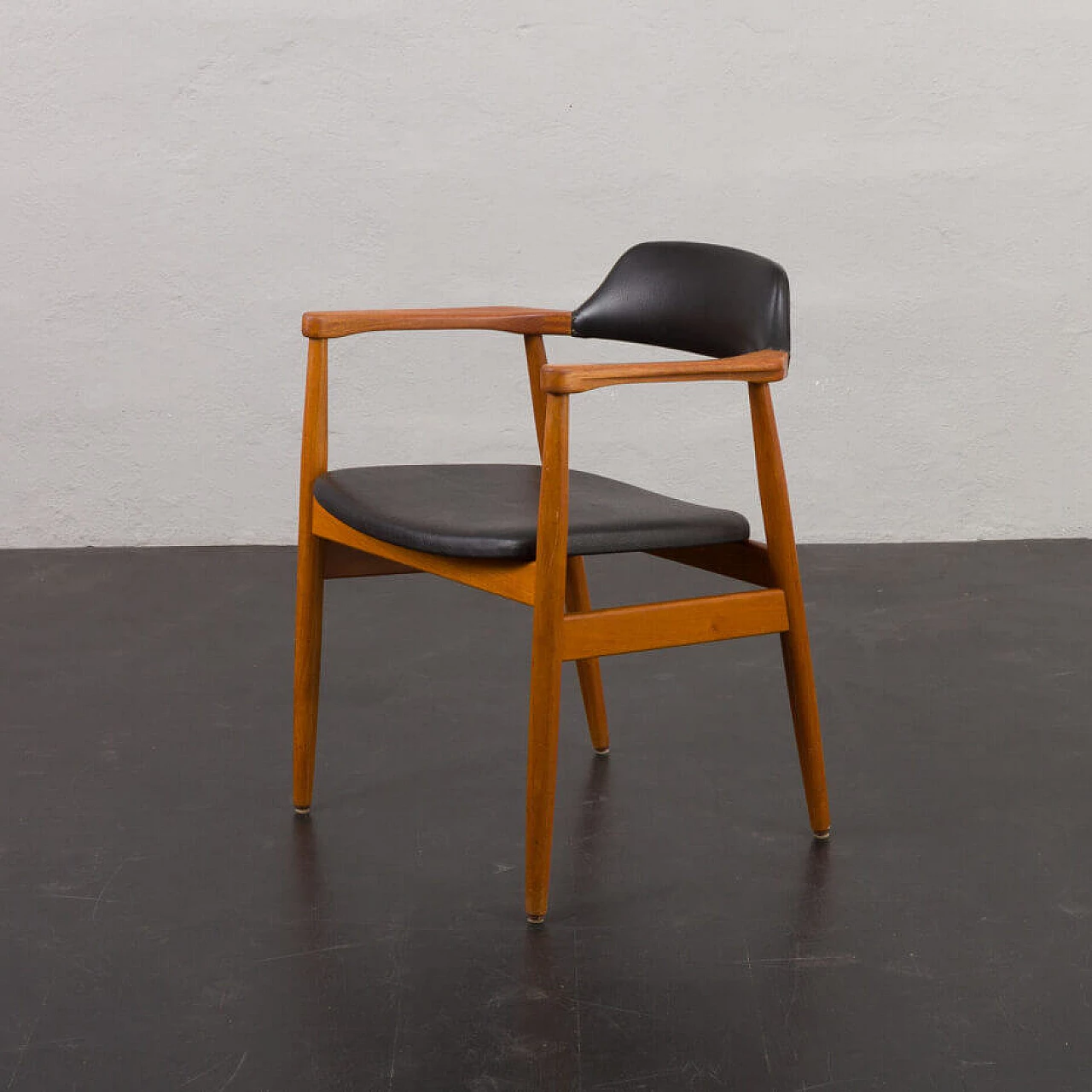 Solid teak chair with black vinyl fabric in the style of Erik Kirkegaard, 1950s 3