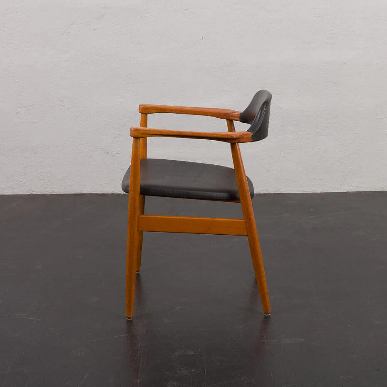 Solid teak chair with black vinyl fabric in the style of Erik Kirkegaard, 1950s 4