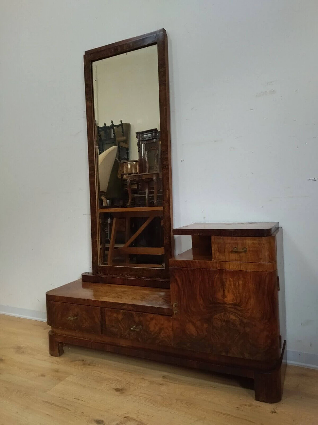 Toilette Art Decò in radica di noce con specchio, anni '40 1