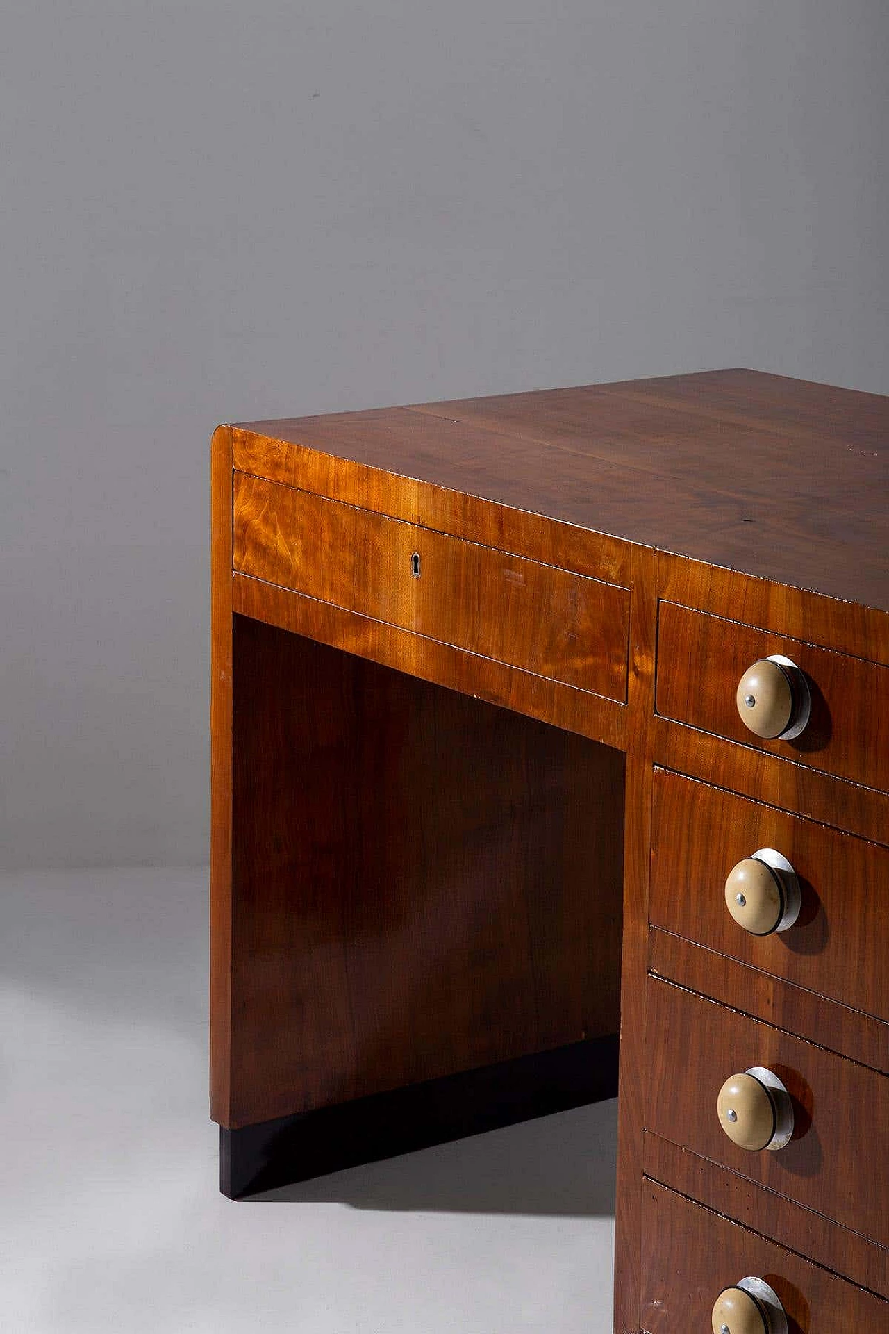 Rationalist desk in wood and aluminium, 1930s 10