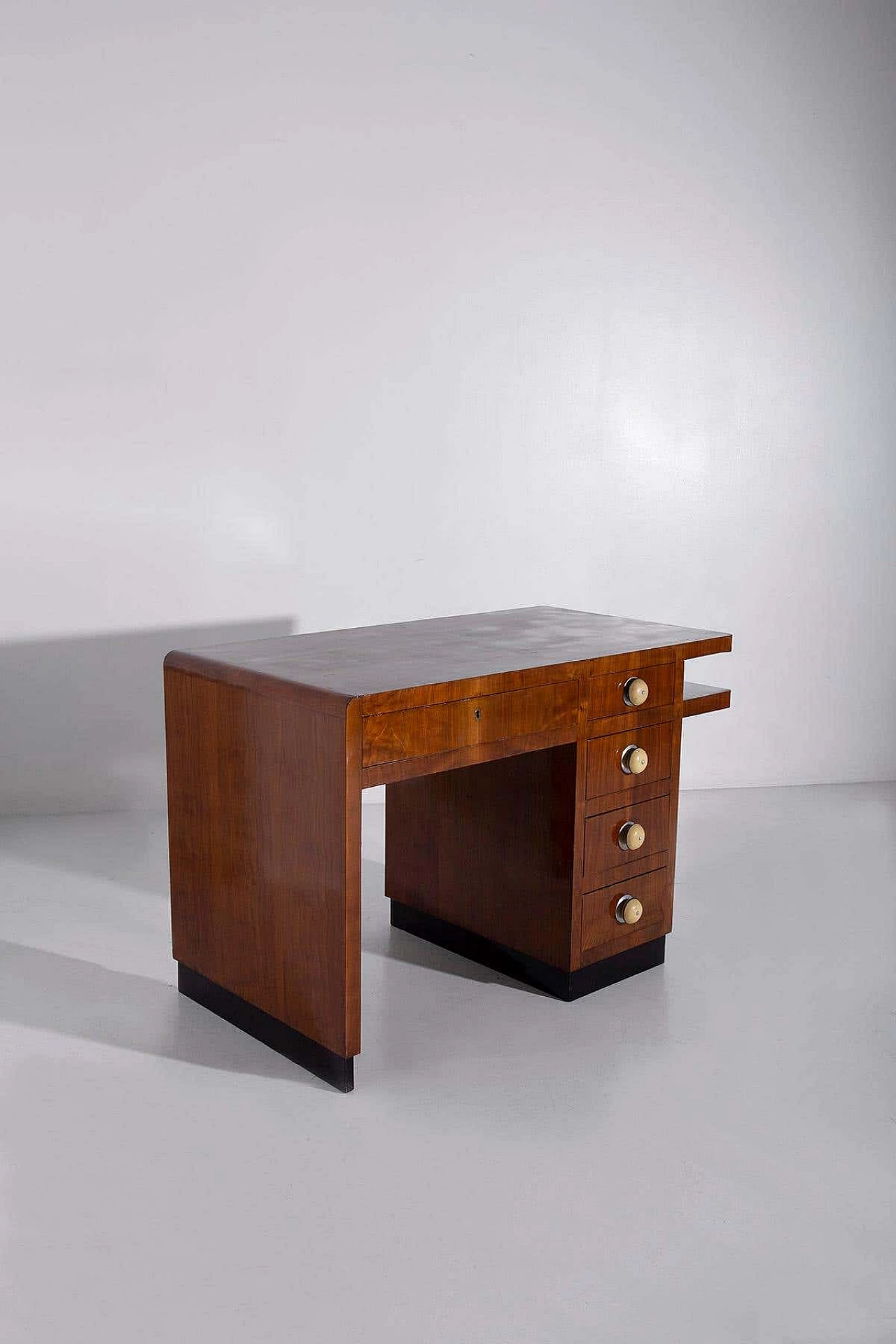 Rationalist desk in wood and aluminium, 1930s 12