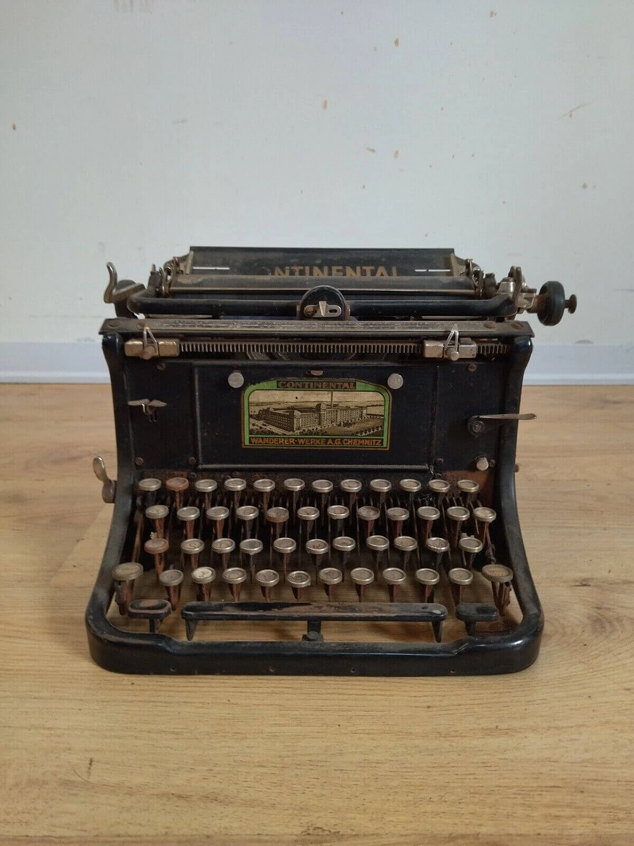 Continental typewriter, early 20th century 2