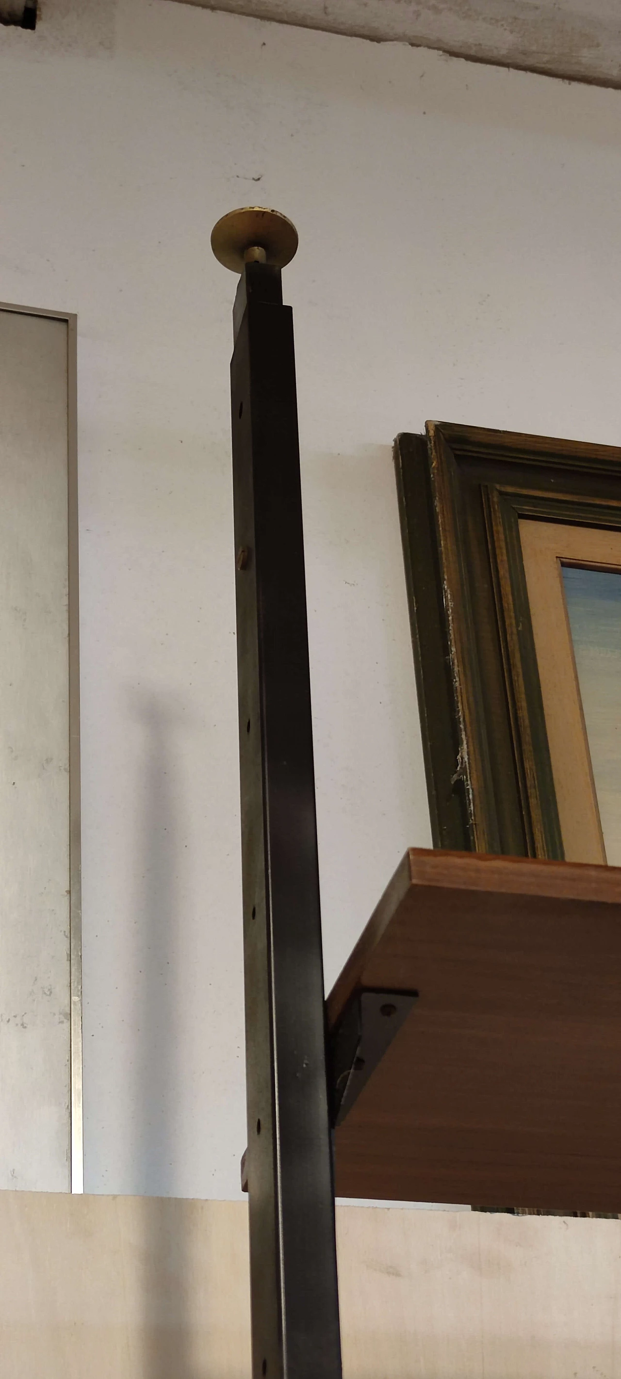 Libreria in mogano con montanti in ferro di Albini Franco, anni '60 4