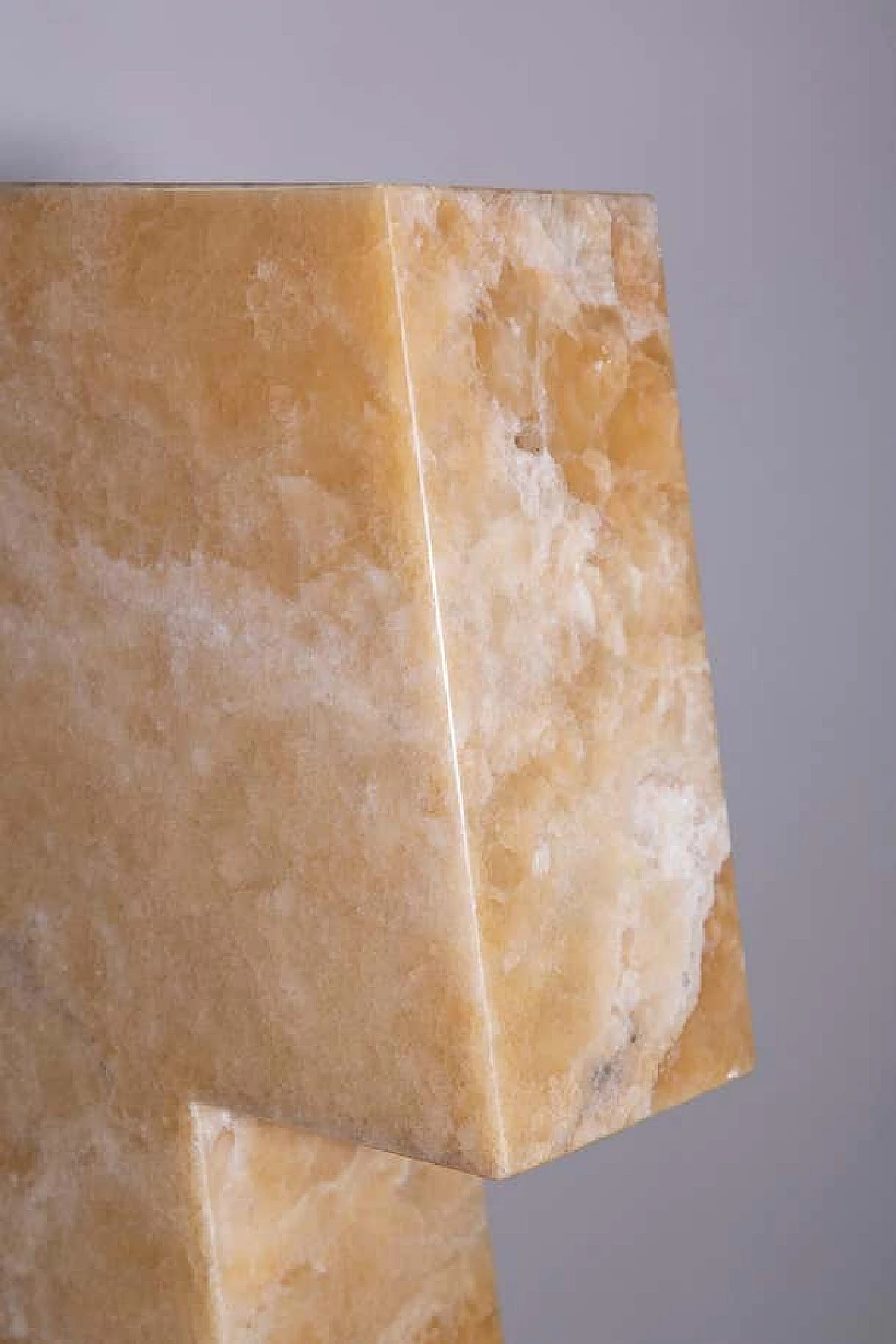 Alabaster table lamp 13