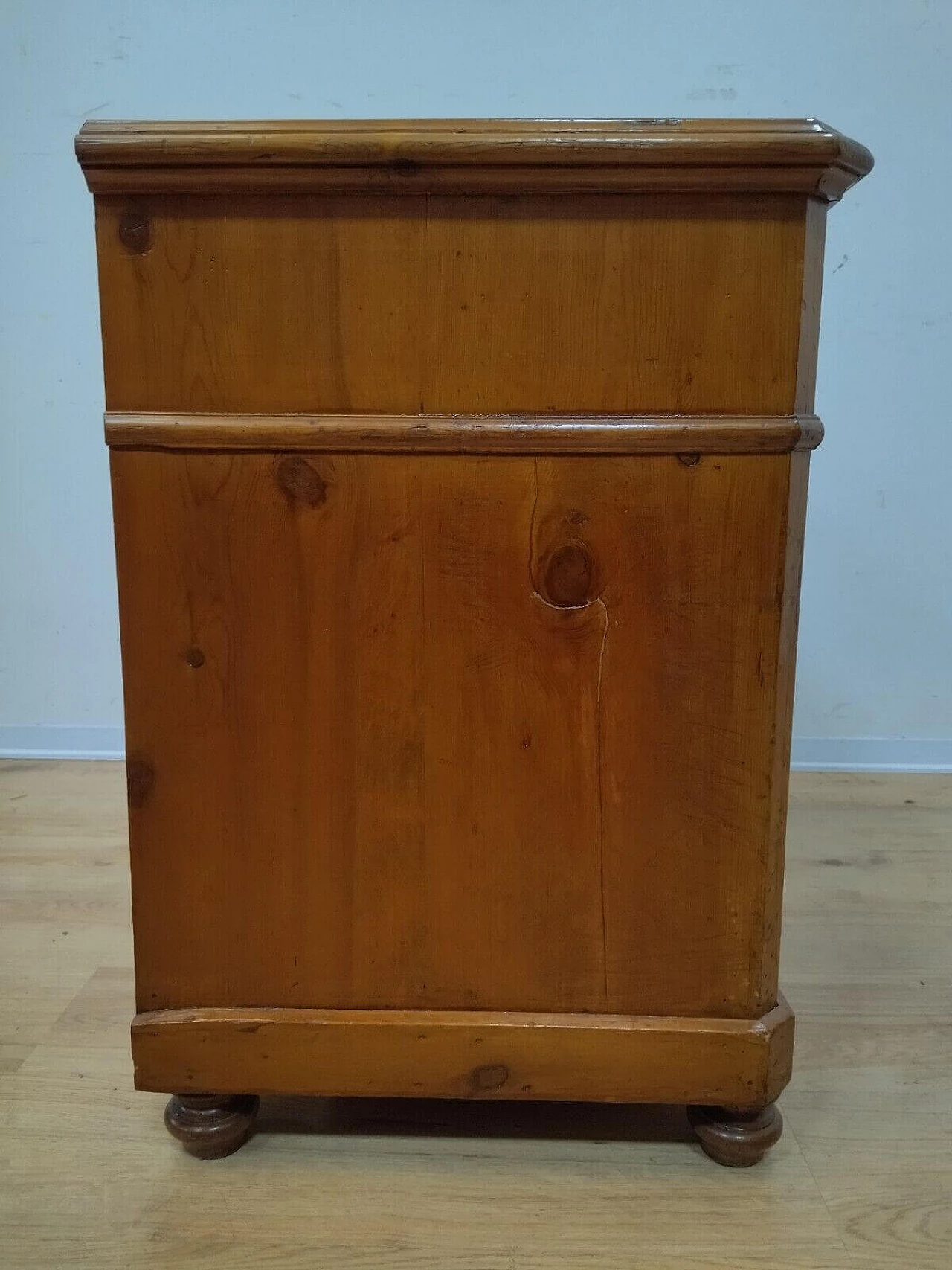 Rustic fir chest of drawers, late 19th century 3