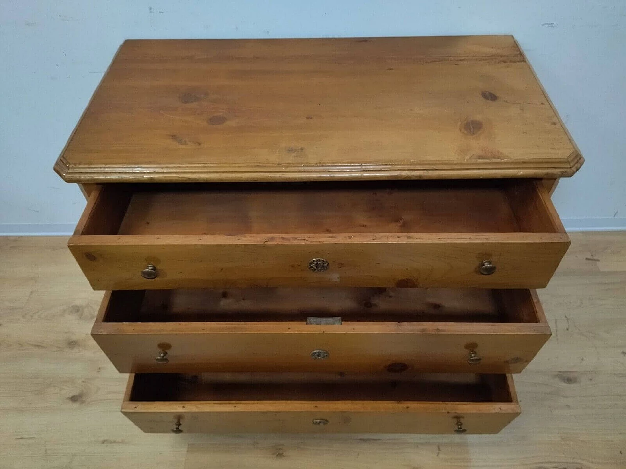 Cassettone rustico in abete, fine '800 11