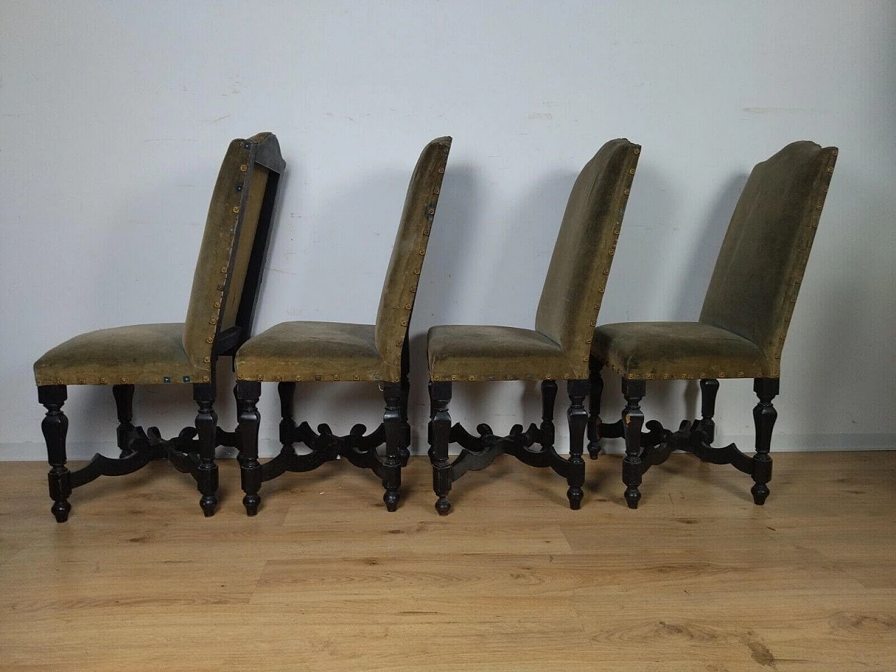 4 Rocchetto chairs in ebonised wood, 18th century 13