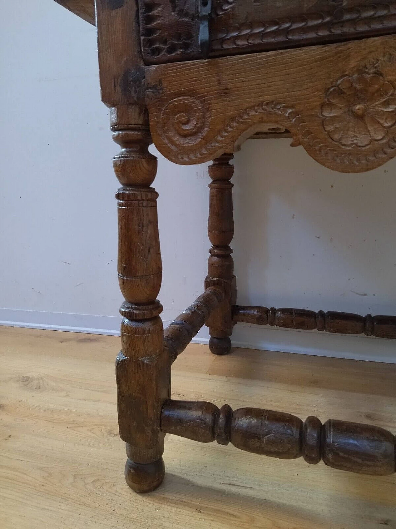 Tavolo a rocchetto in rovere, '700 7