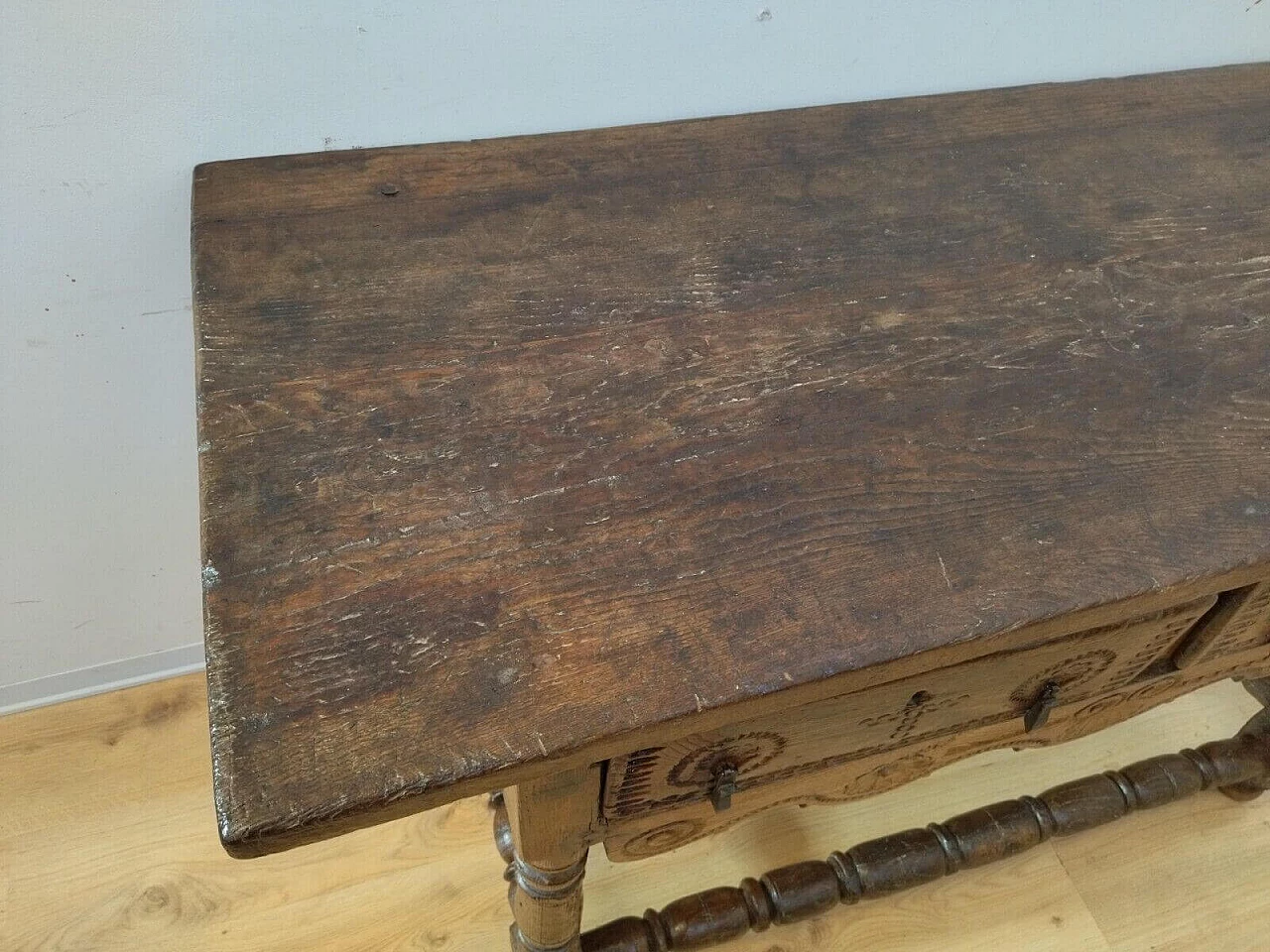 Oak spool table, 18th century 9