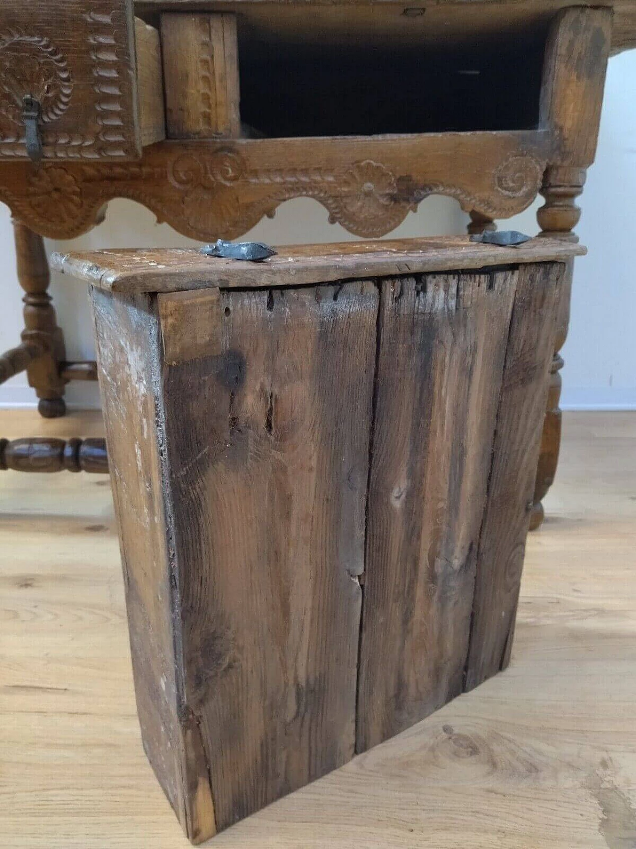 Tavolo a rocchetto in rovere, '700 15