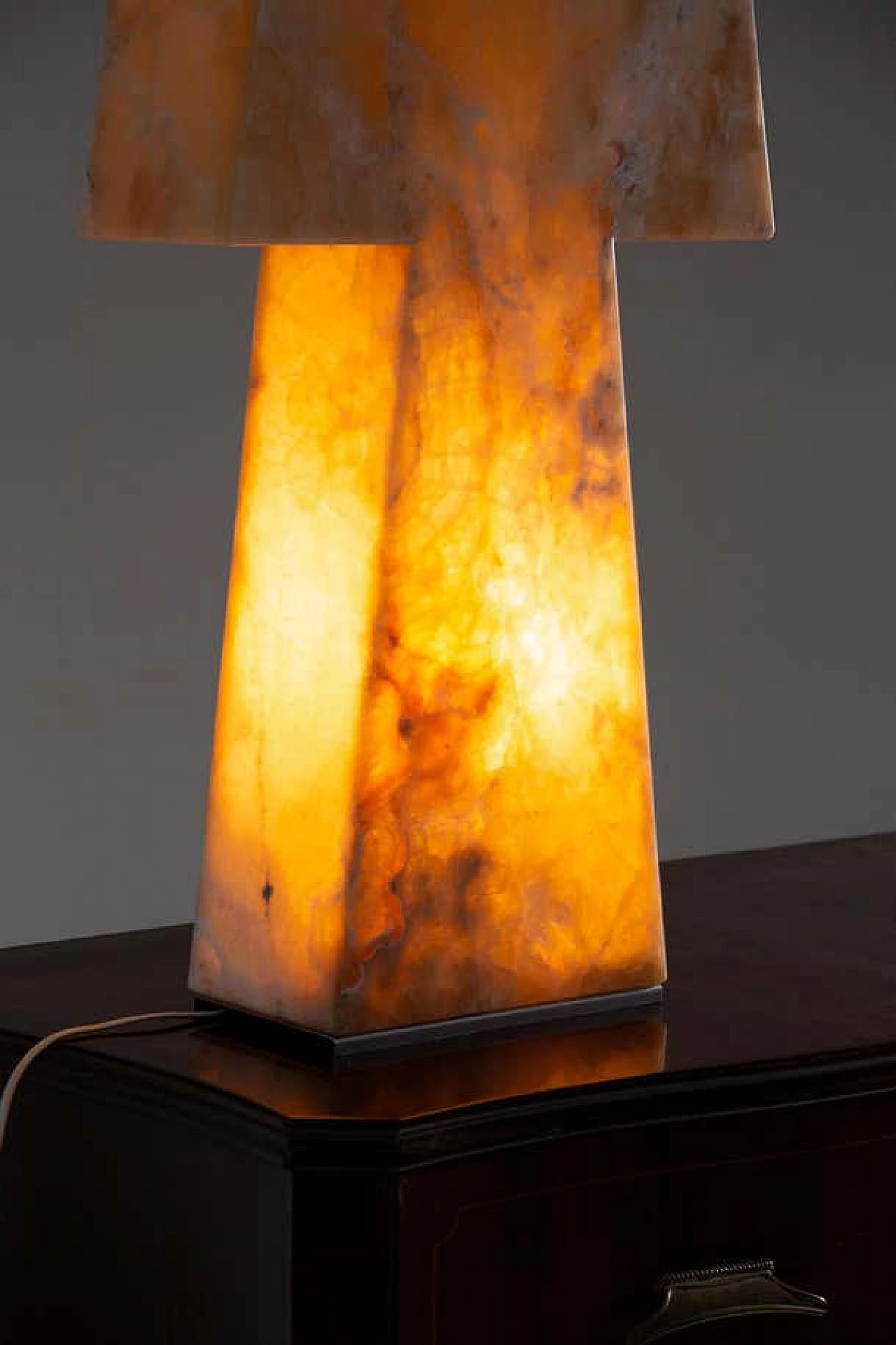 Carved alabaster table lamp 10